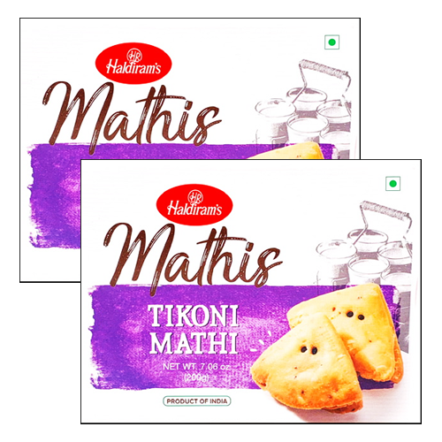 Haldiram's Tikoni Mathi / Kořeněné trojhránky (Balení 2 x 200g) 400g